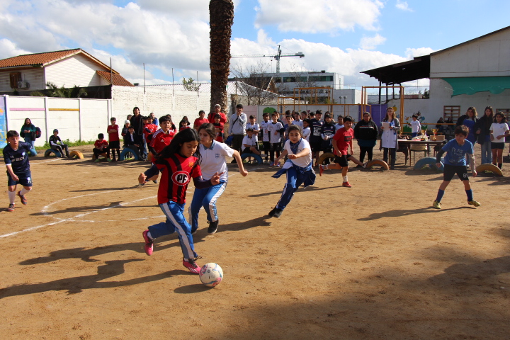 Campeonato de Fútbol Mixto, organizado por el CGA.